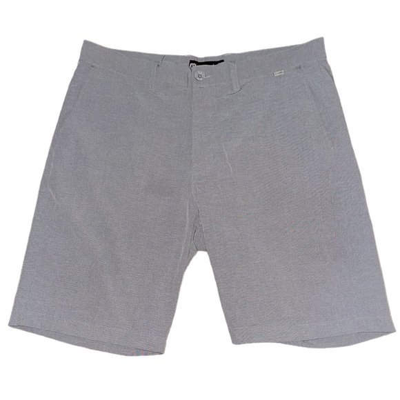 Men's‎ Travis Mathew 11" Golf Shorts Grey Size 38 - Picture 1 of 6